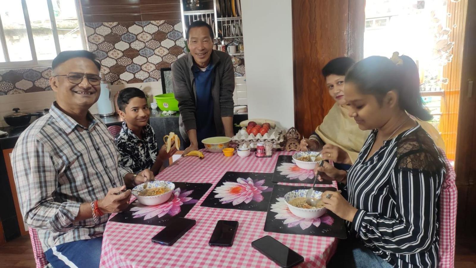 Lotus Homestay 다르질링 외부 사진